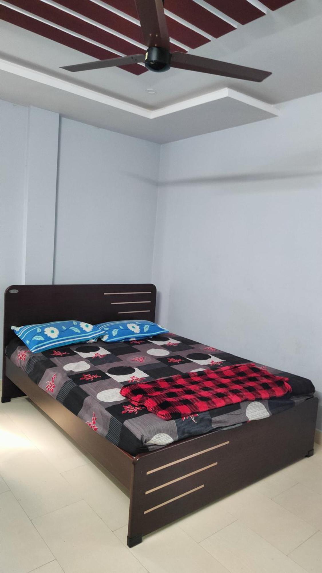 Guru Datta Residency Pithapuram Екстериор снимка