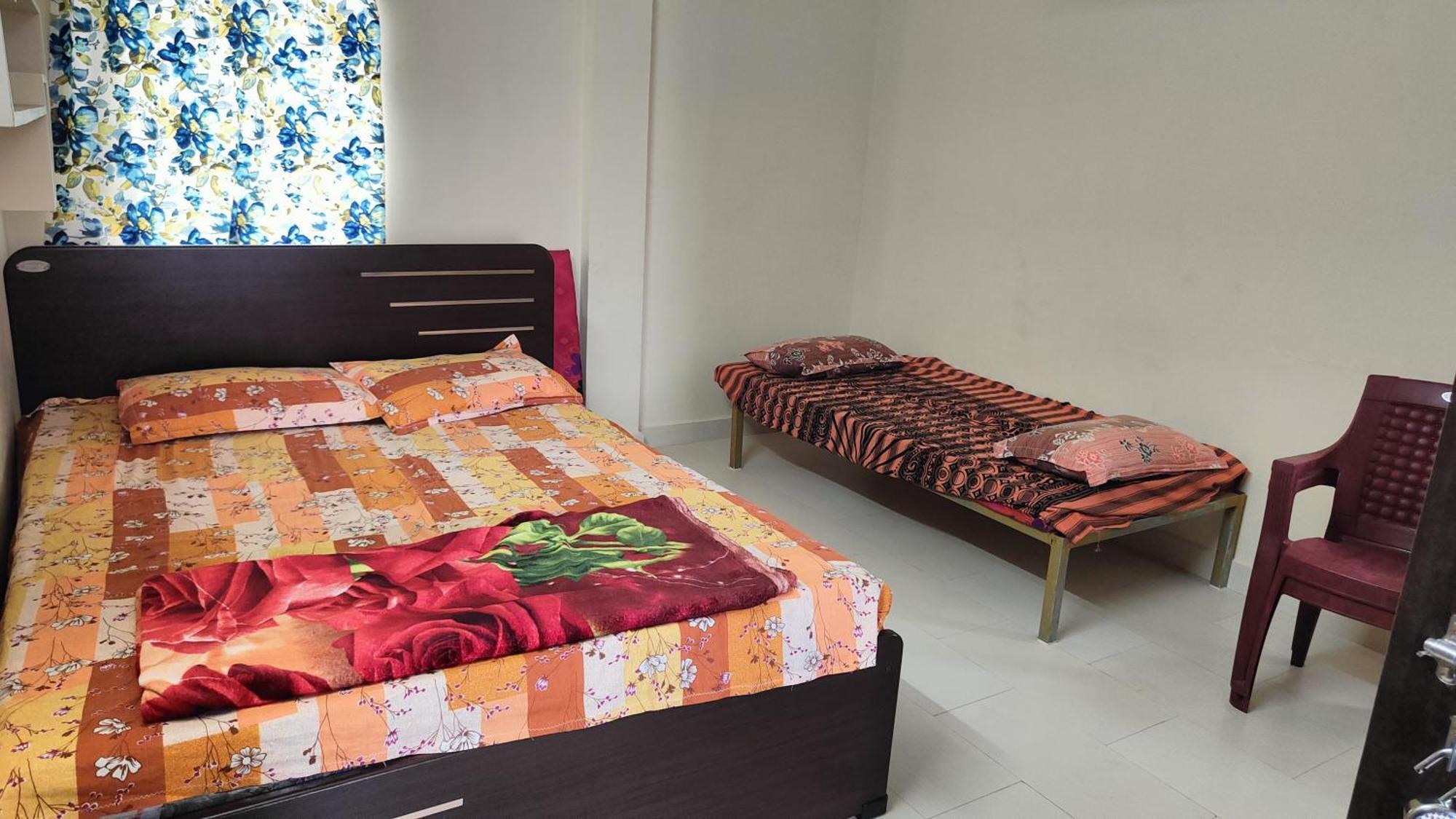 Guru Datta Residency Pithapuram Екстериор снимка